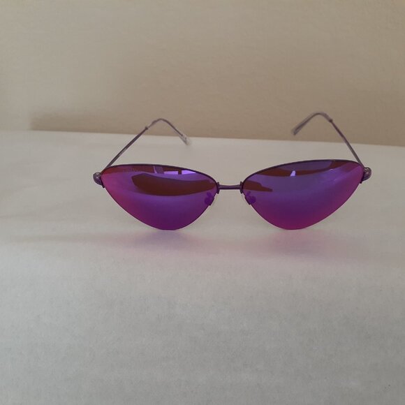 Balenciaga Cat Eye Sunglasses - Picture 2 of 16